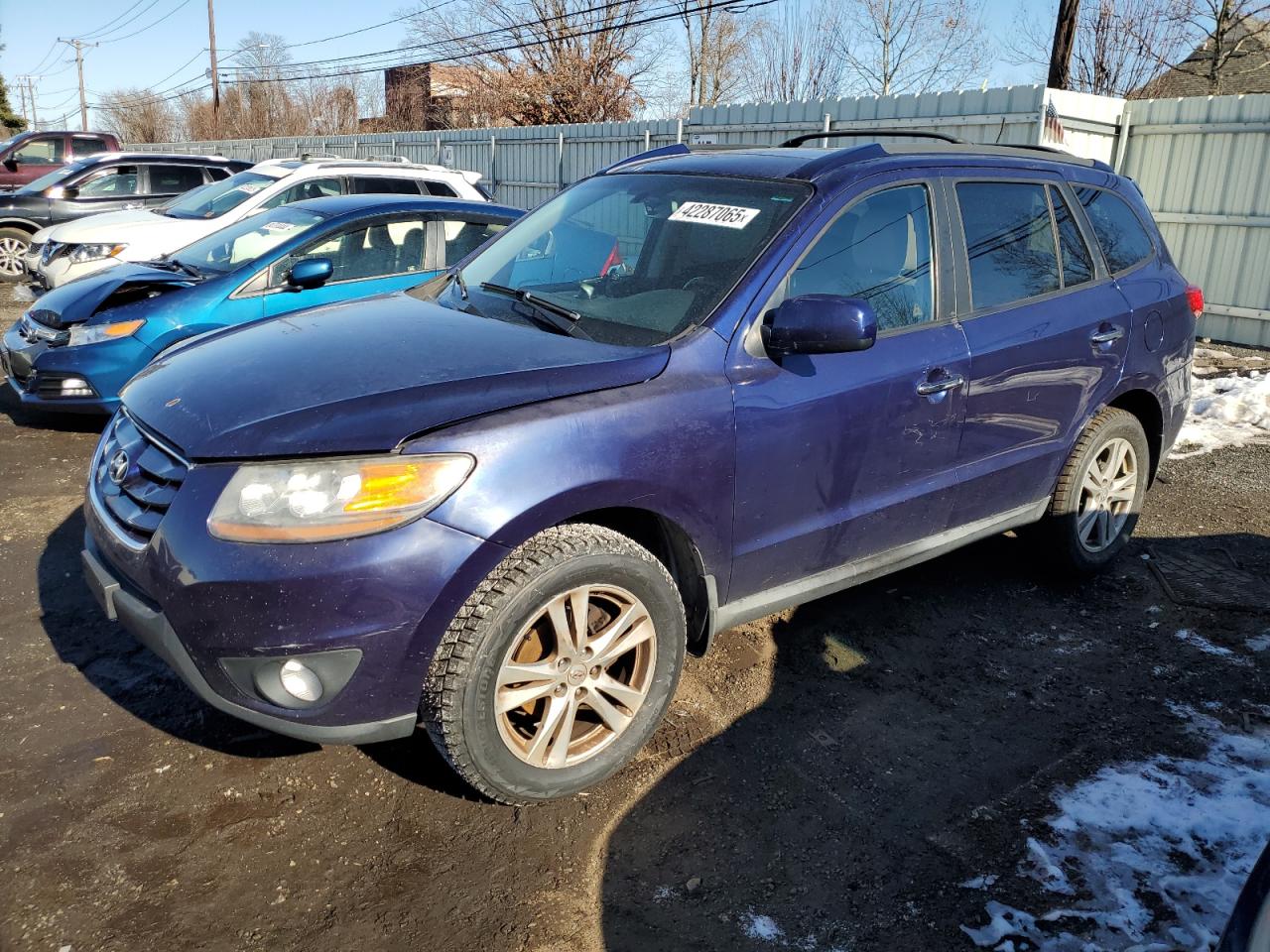 2010 Hyundai Santa Fe - Image 1