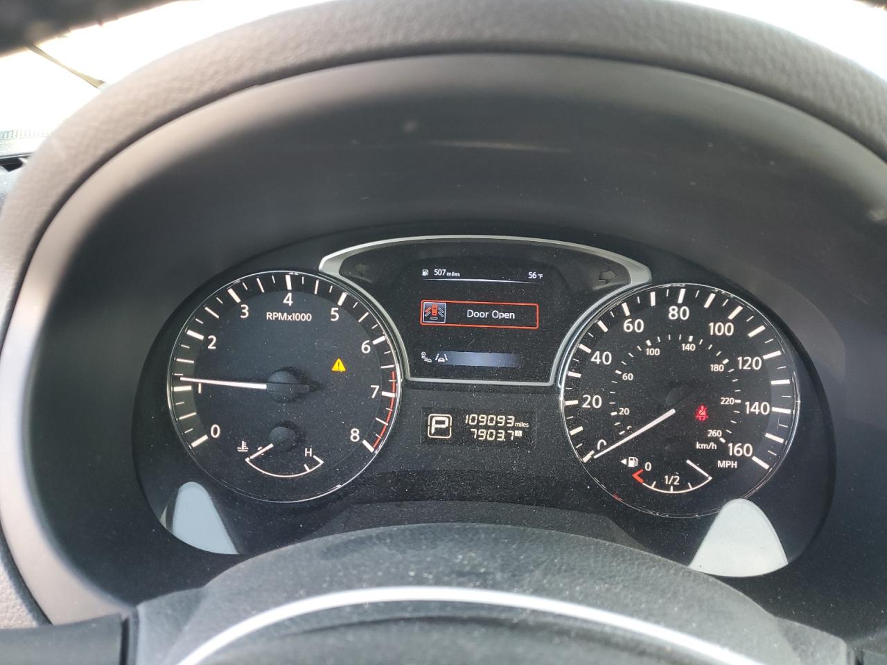 2014 Nissan Altima - Image 9