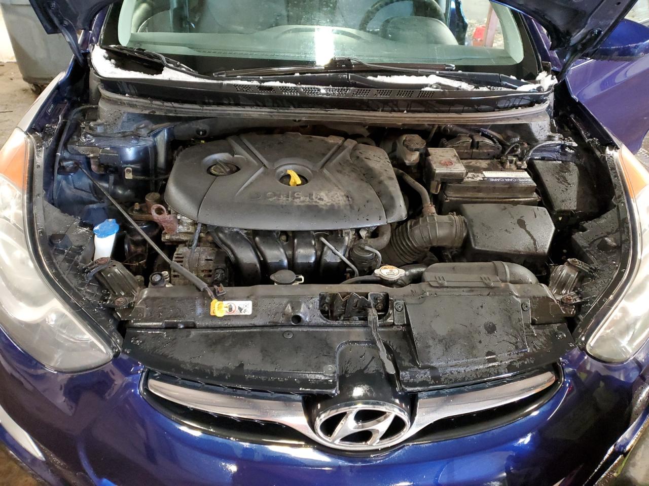2013 Hyundai Elantra - Image 11