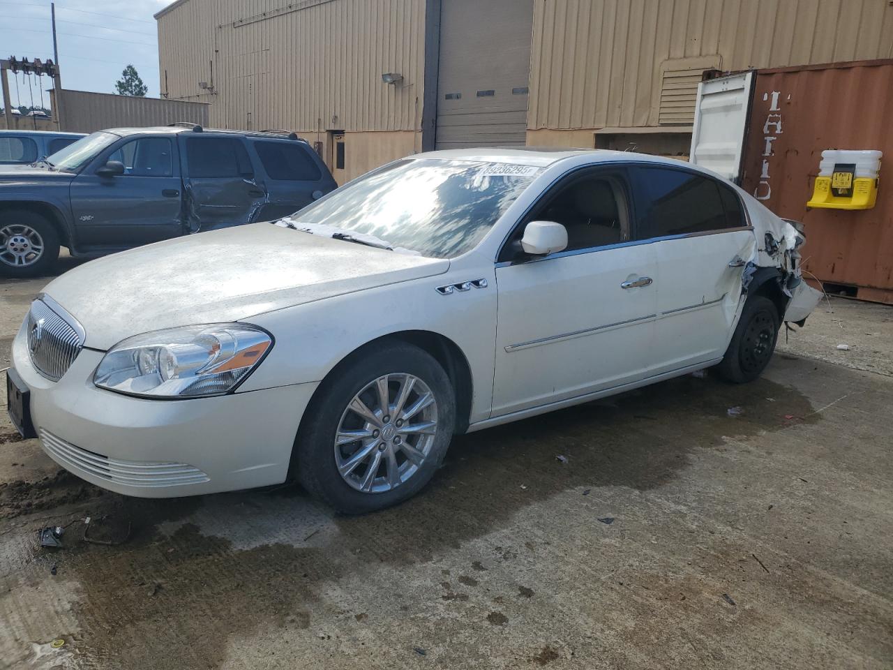 2009 Buick Lucerne - Image 1