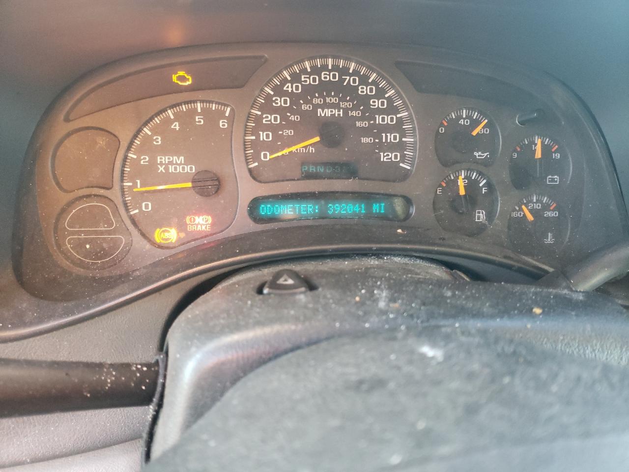 2003 GMC Yukon - Image 9