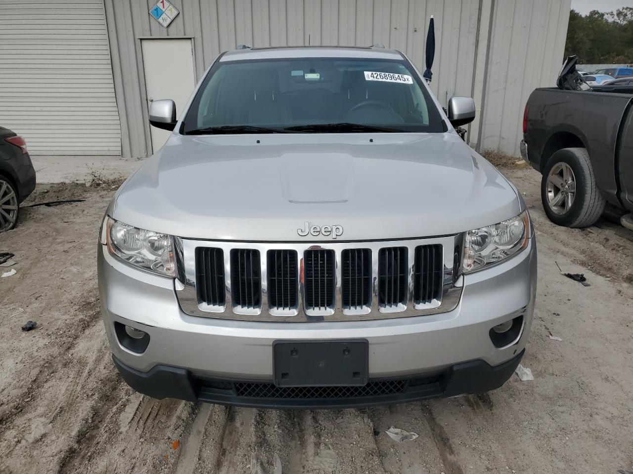 2012 Jeep Grand Cherokee - Image 5