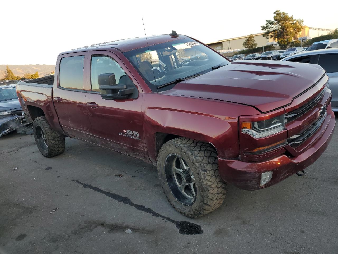 2017 Chevrolet Silverado - Image 4