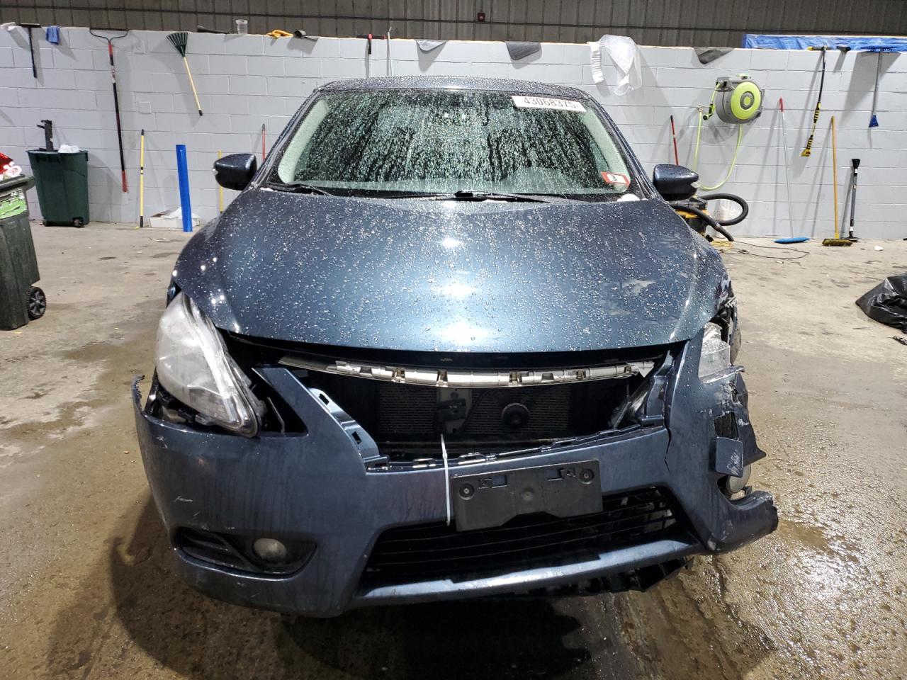 2015 Nissan Sentra - Image 5
