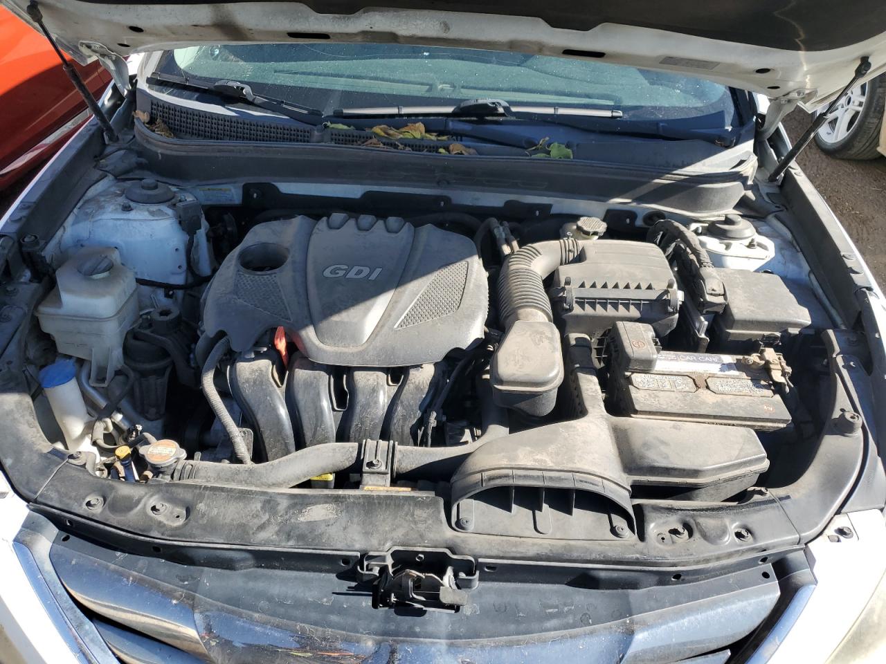 2011 Hyundai Sonata - Image 11