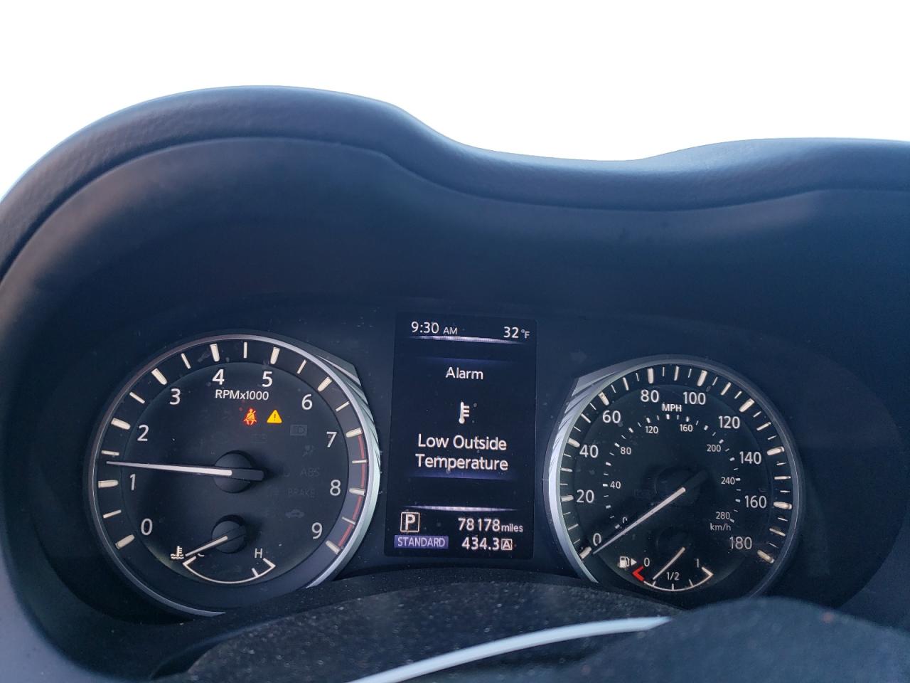 2018 Infiniti Q50 - Image 9