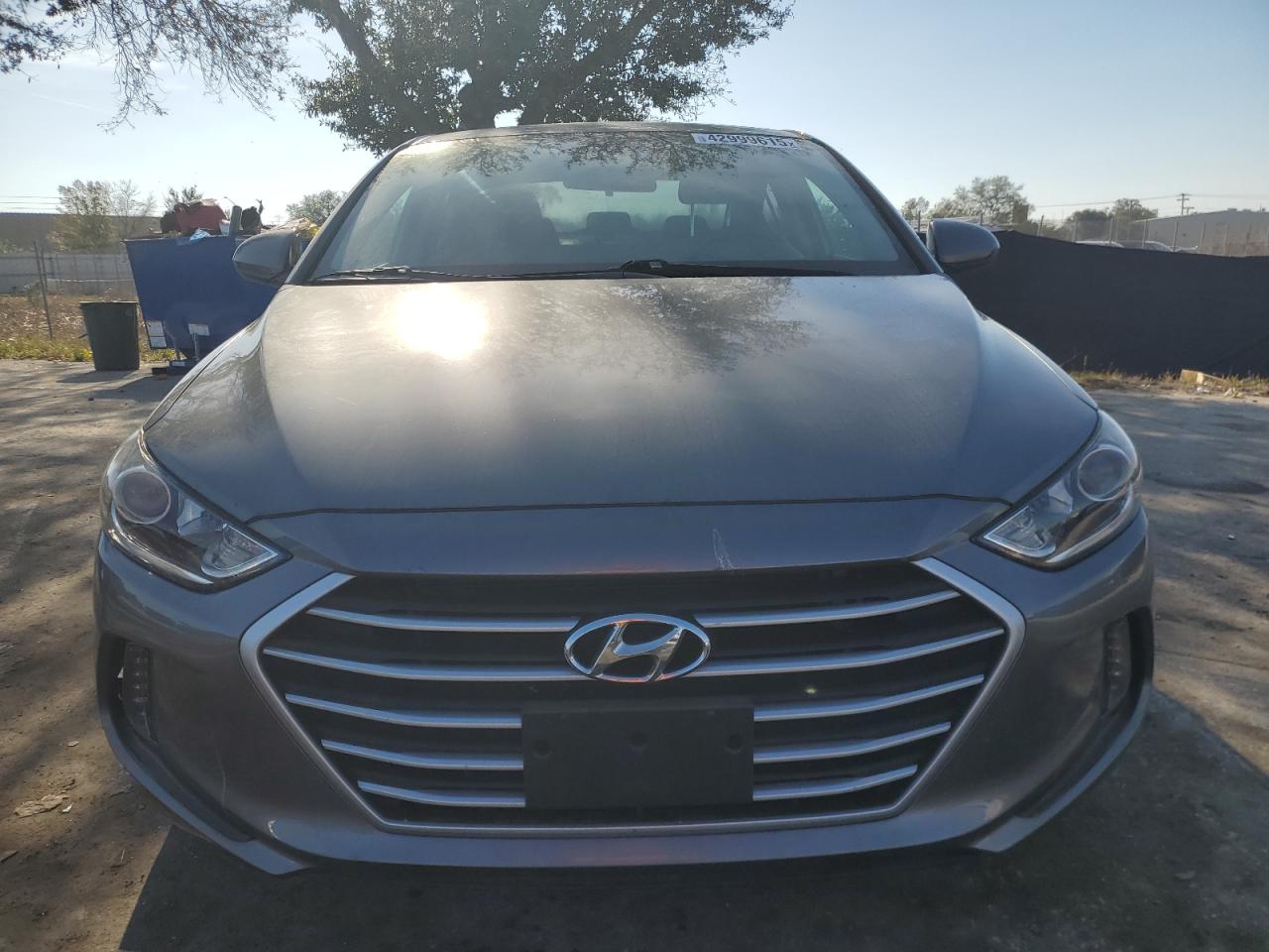 2018 Hyundai Elantra - Image 5
