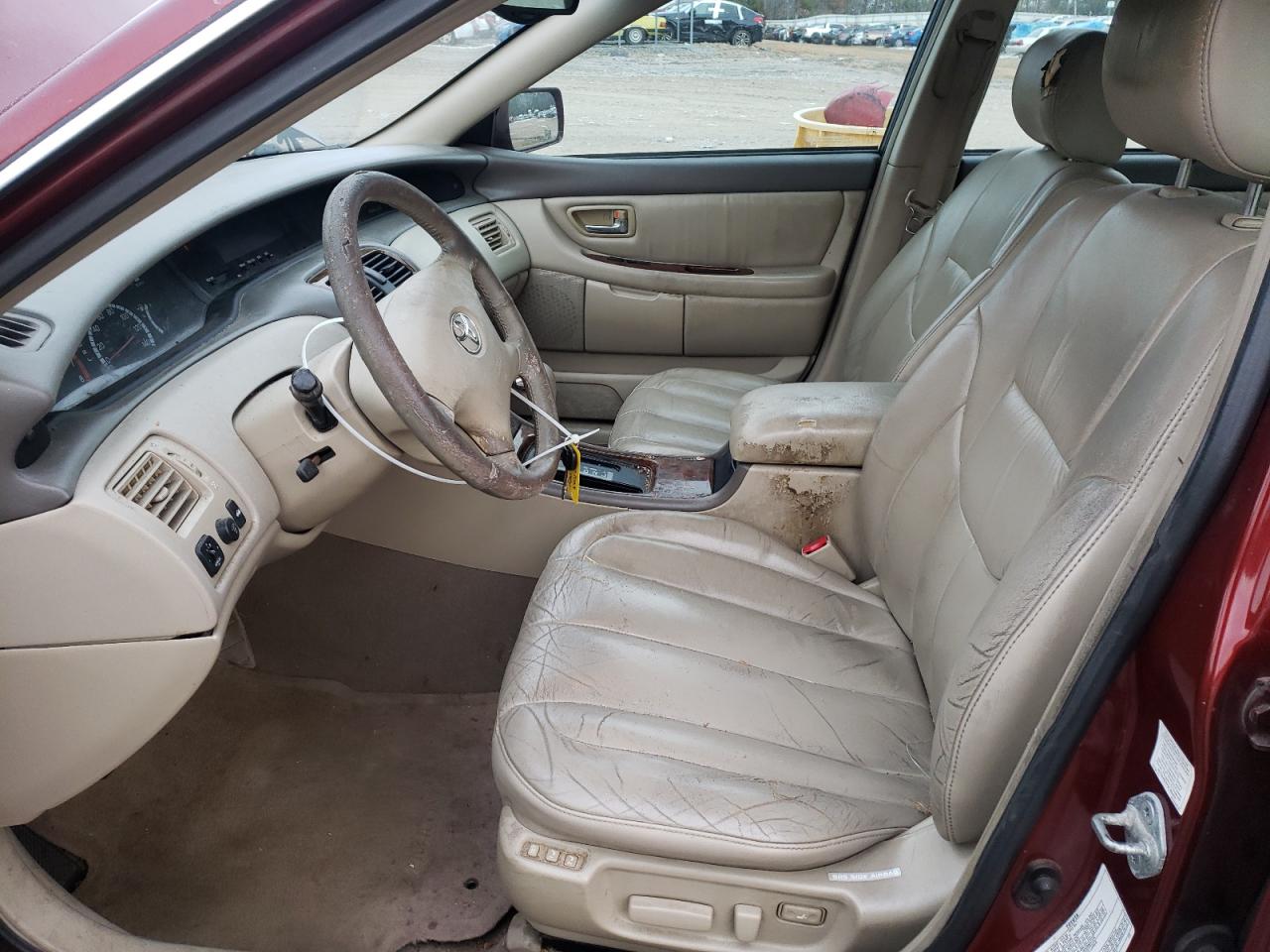 2002 Toyota Avalon - Image 7