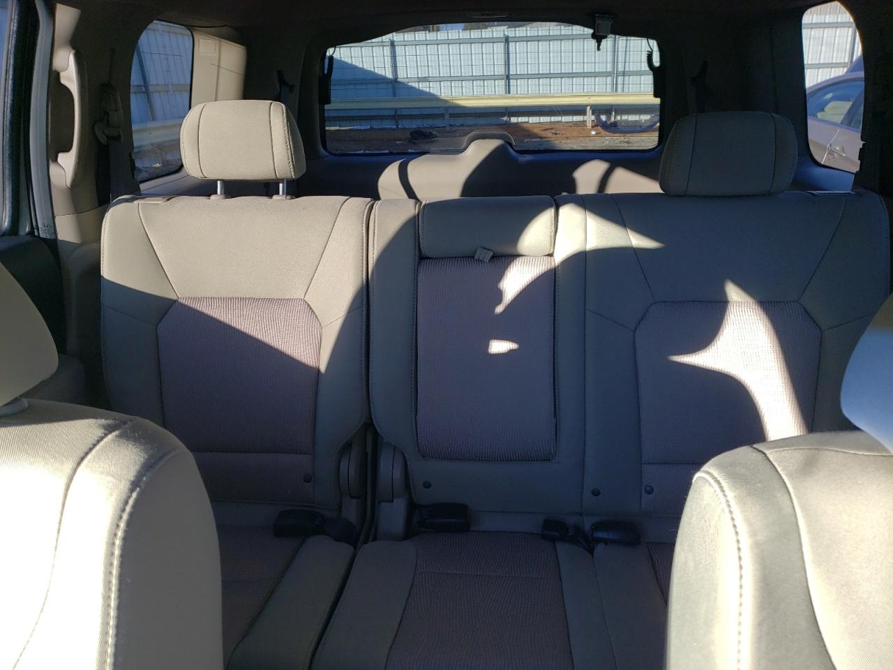 2010 Honda Pilot - Image 10