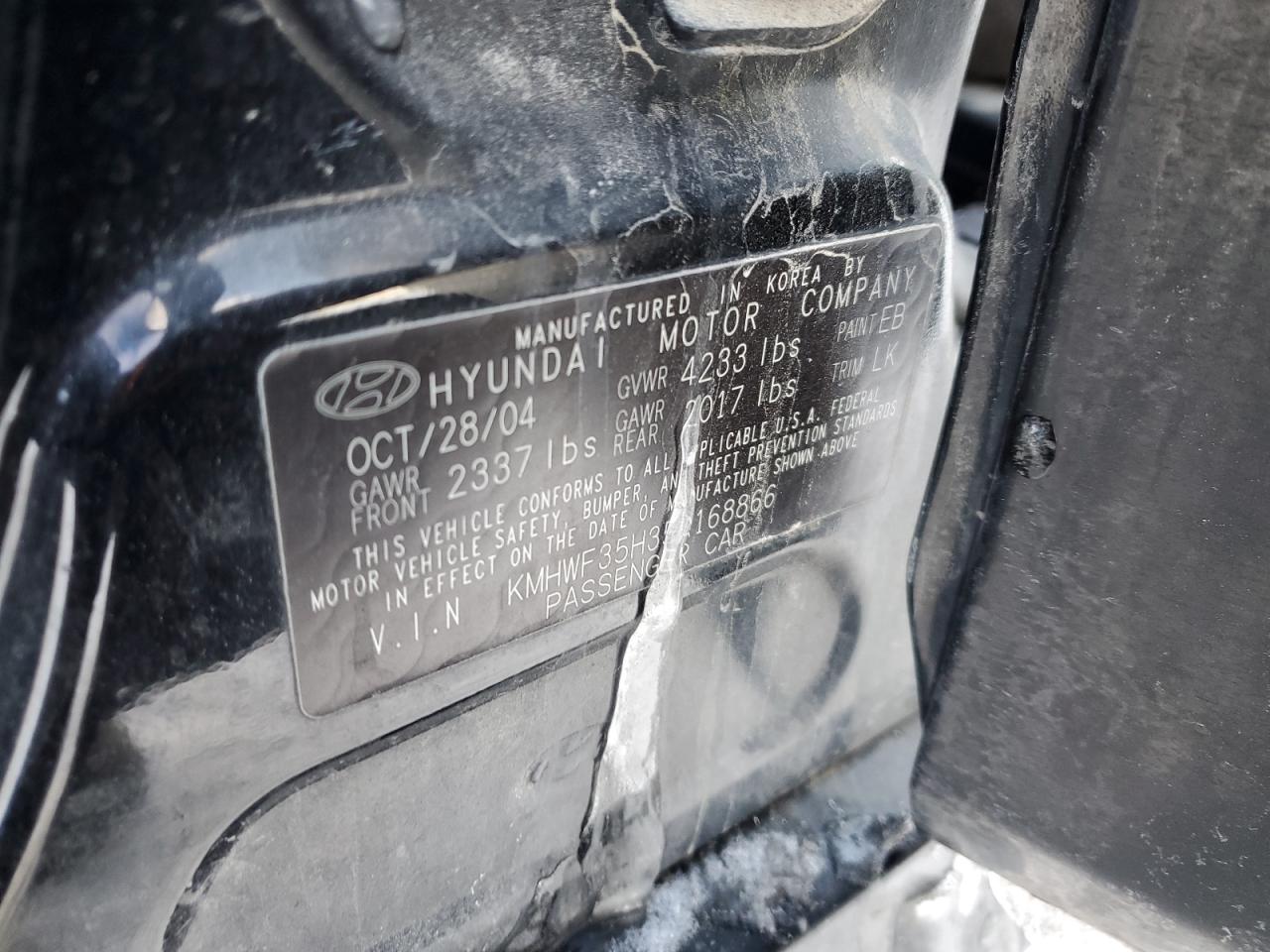 2005 Hyundai Sonata - Image 12