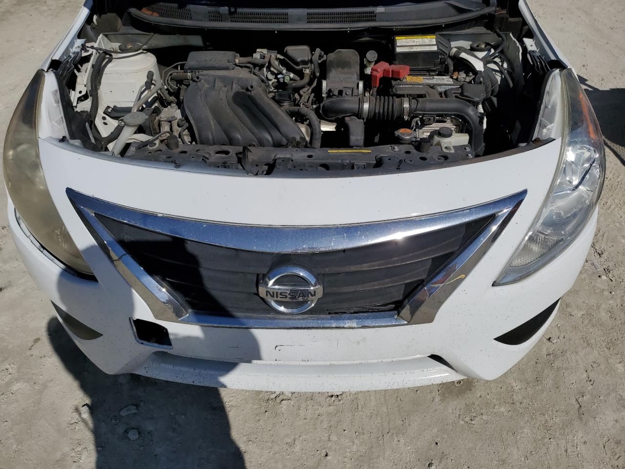 2015 Nissan Versa - Image 11