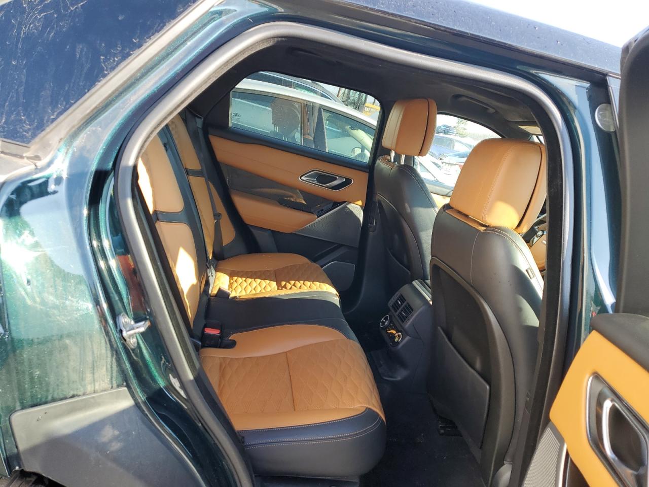 2020 Land Rover Range Rover - Image 11