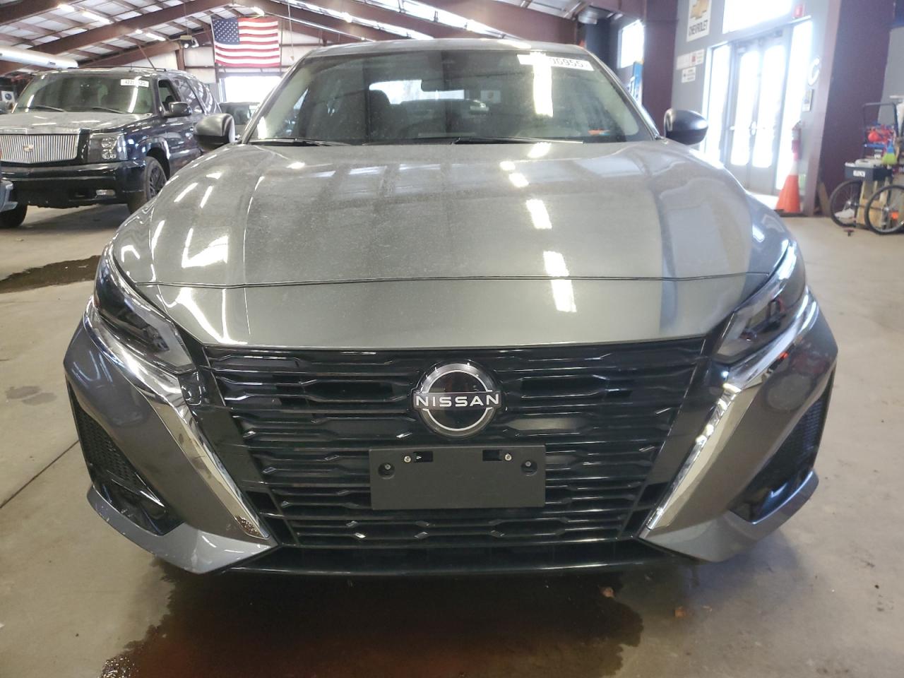 2024 Nissan Altima - Image 5