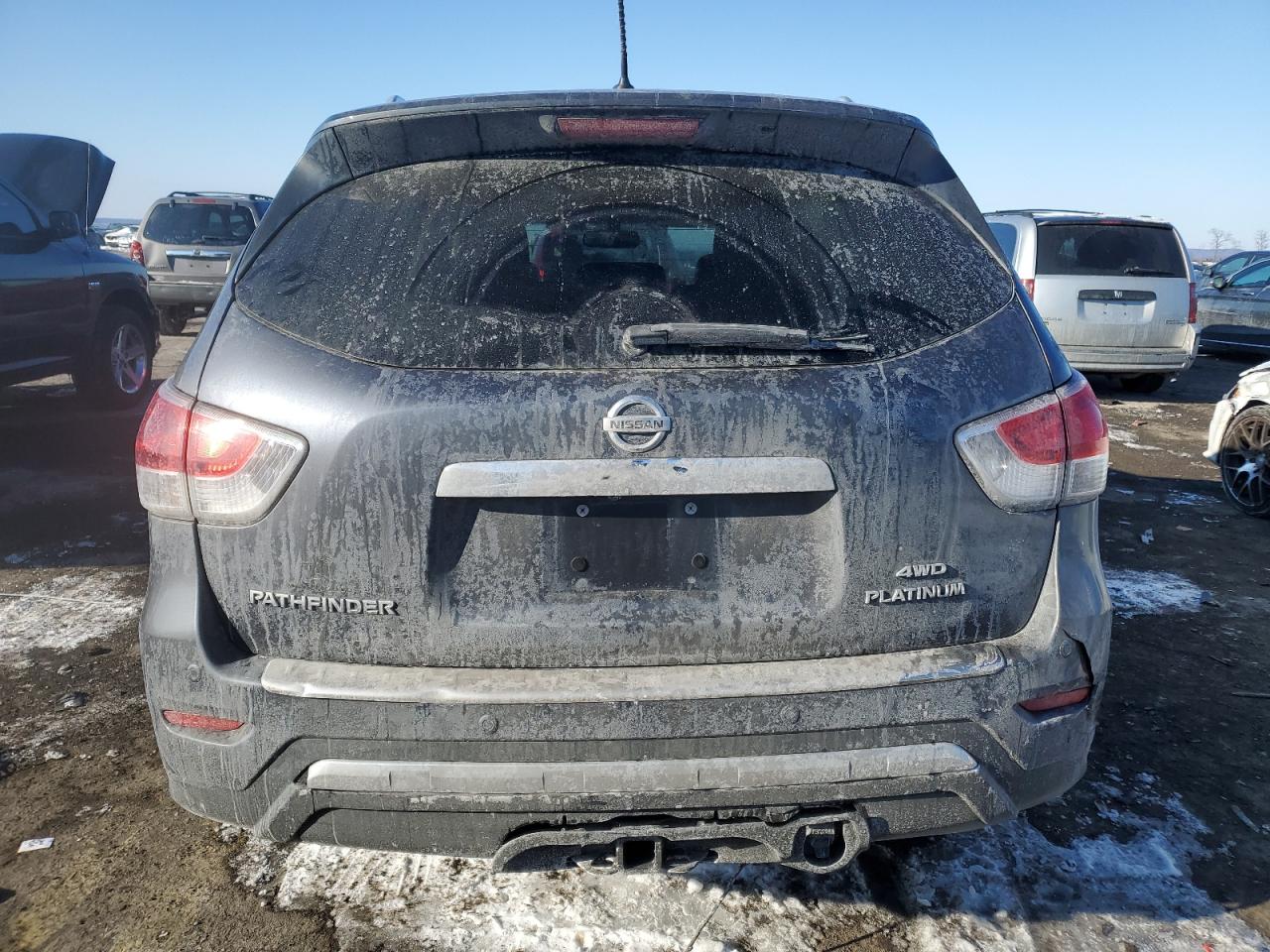 2014 Nissan Pathfinder - Image 6