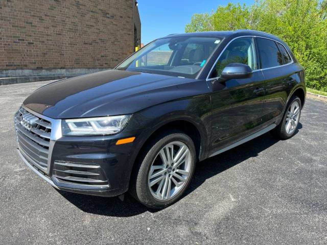 2018 Audi Q5 - Image 2