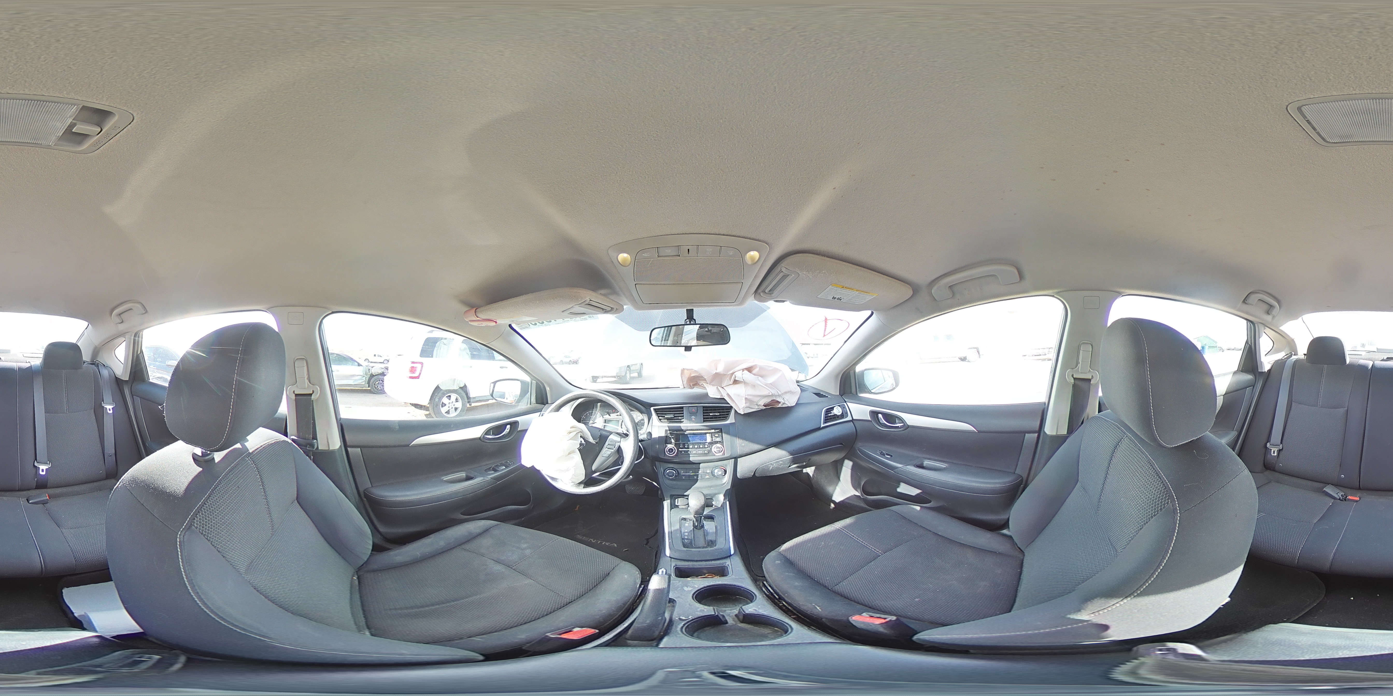 2016 Nissan Sentra - Image 12
