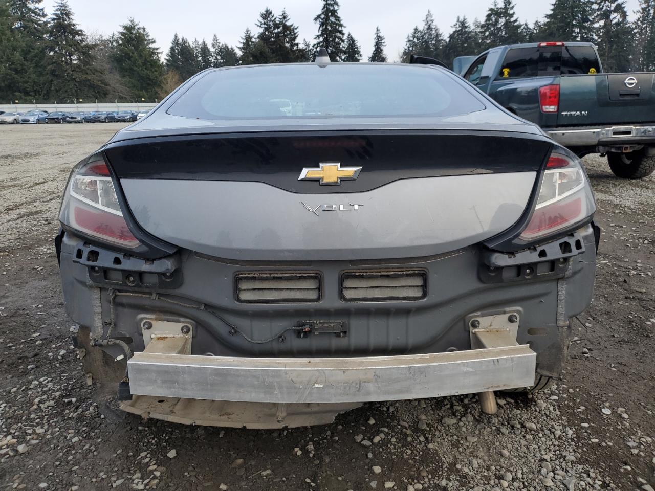 2018 Chevrolet Volt - Image 6