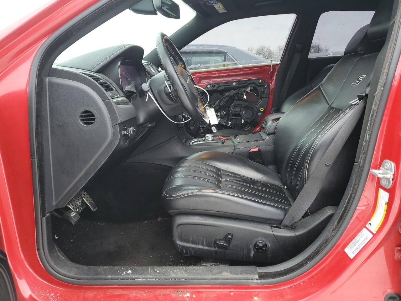 2015 Chrysler 300 - Image 7