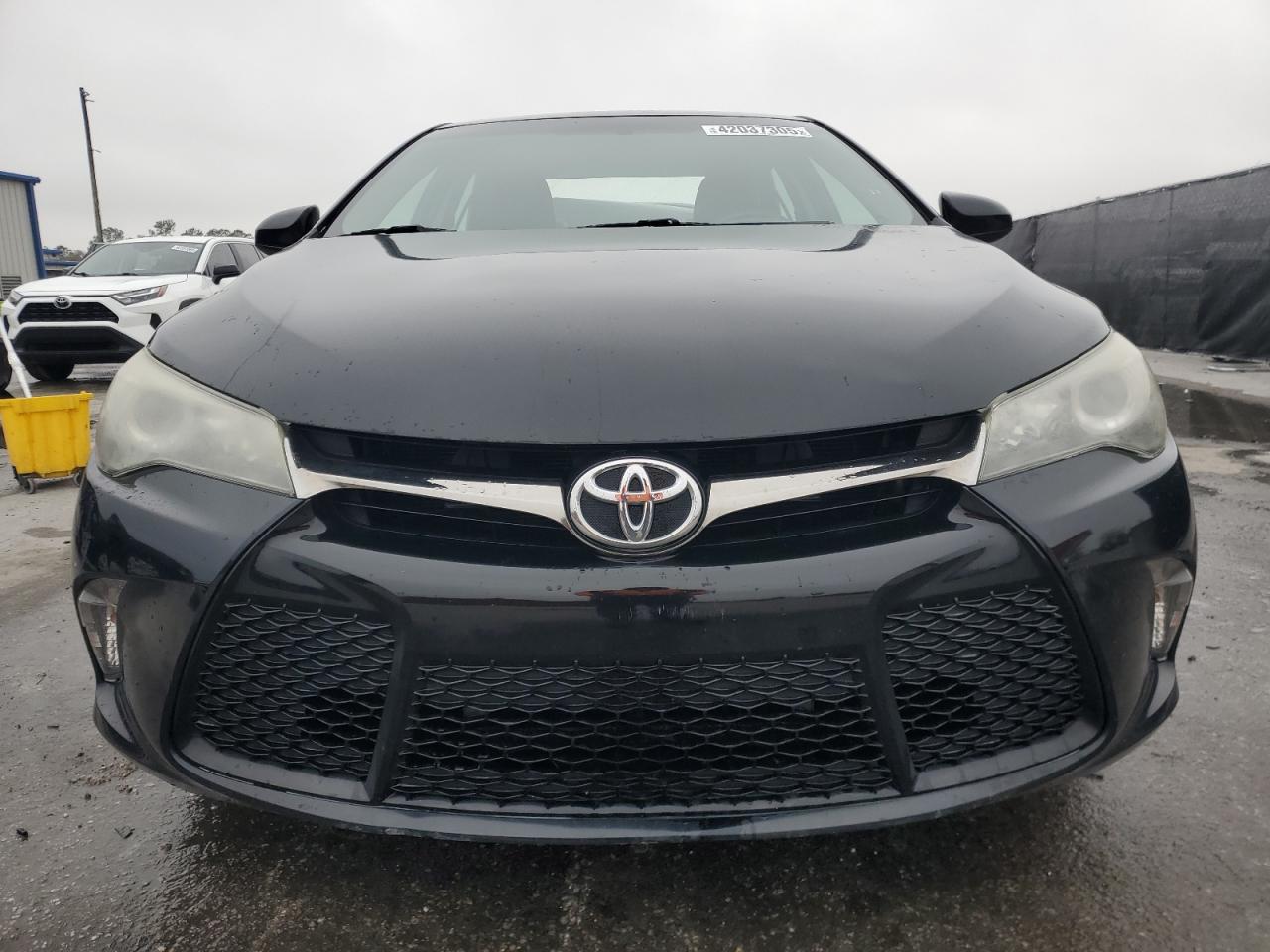 2016 Toyota Camry - Image 5