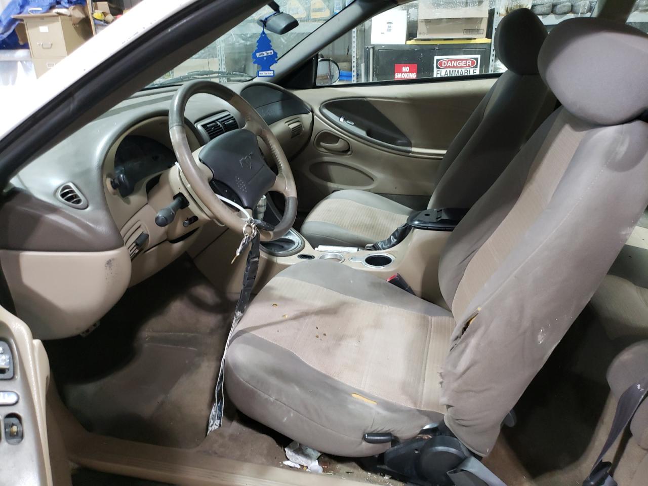 2004 Ford Mustang - Image 7