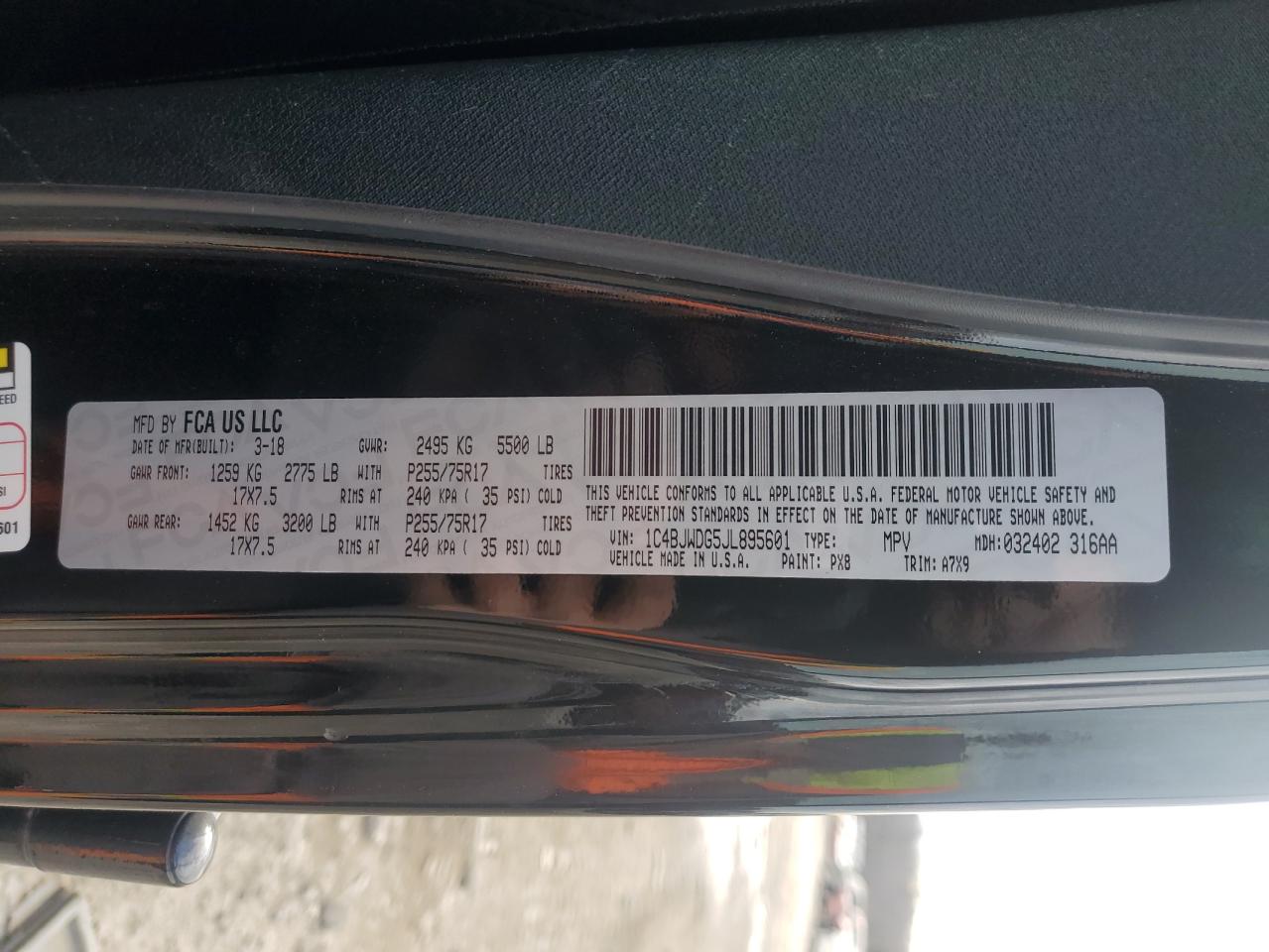 2018 Jeep Wrangler - Image 12
