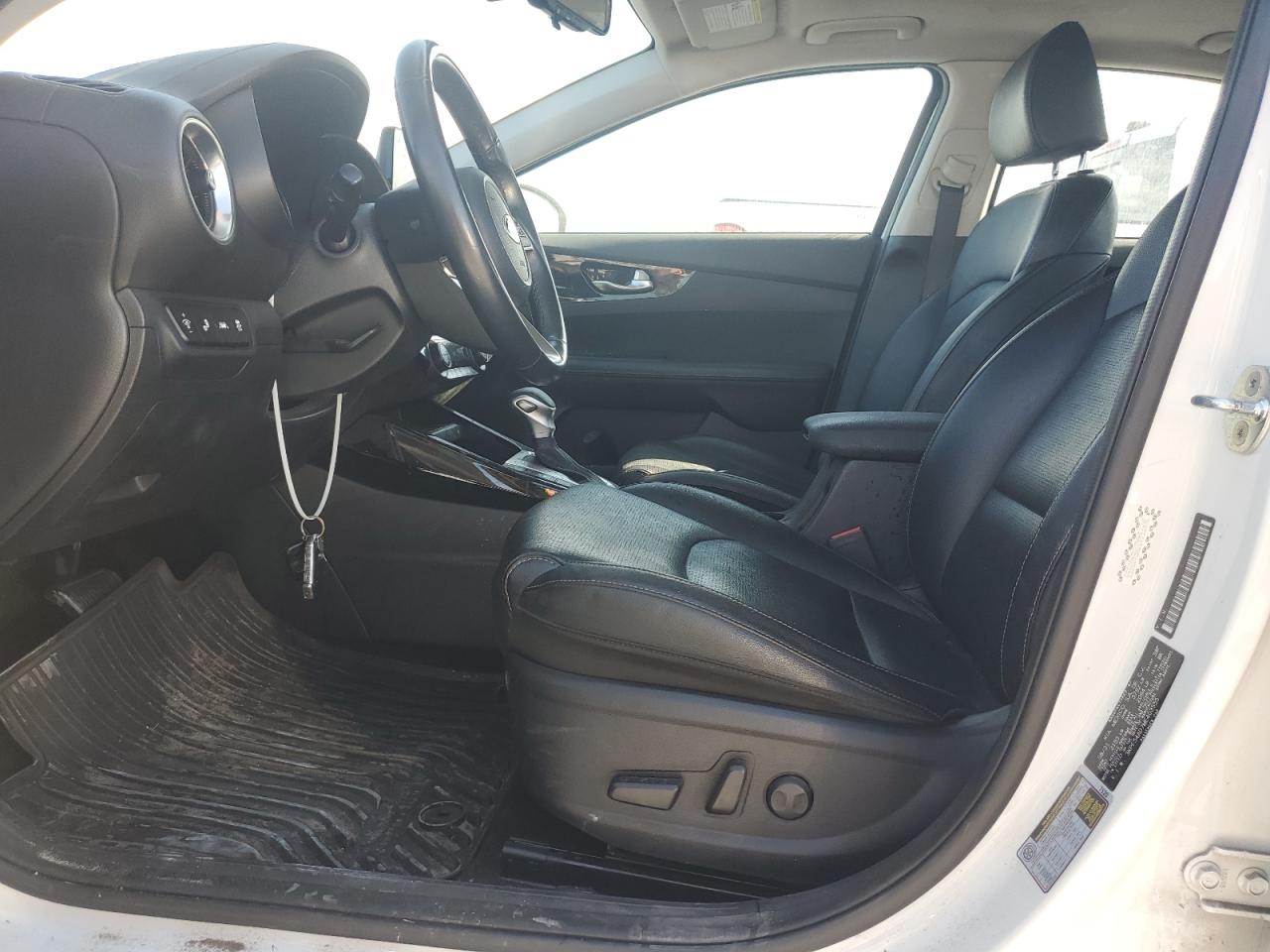 2021 Kia Forte - Image 7