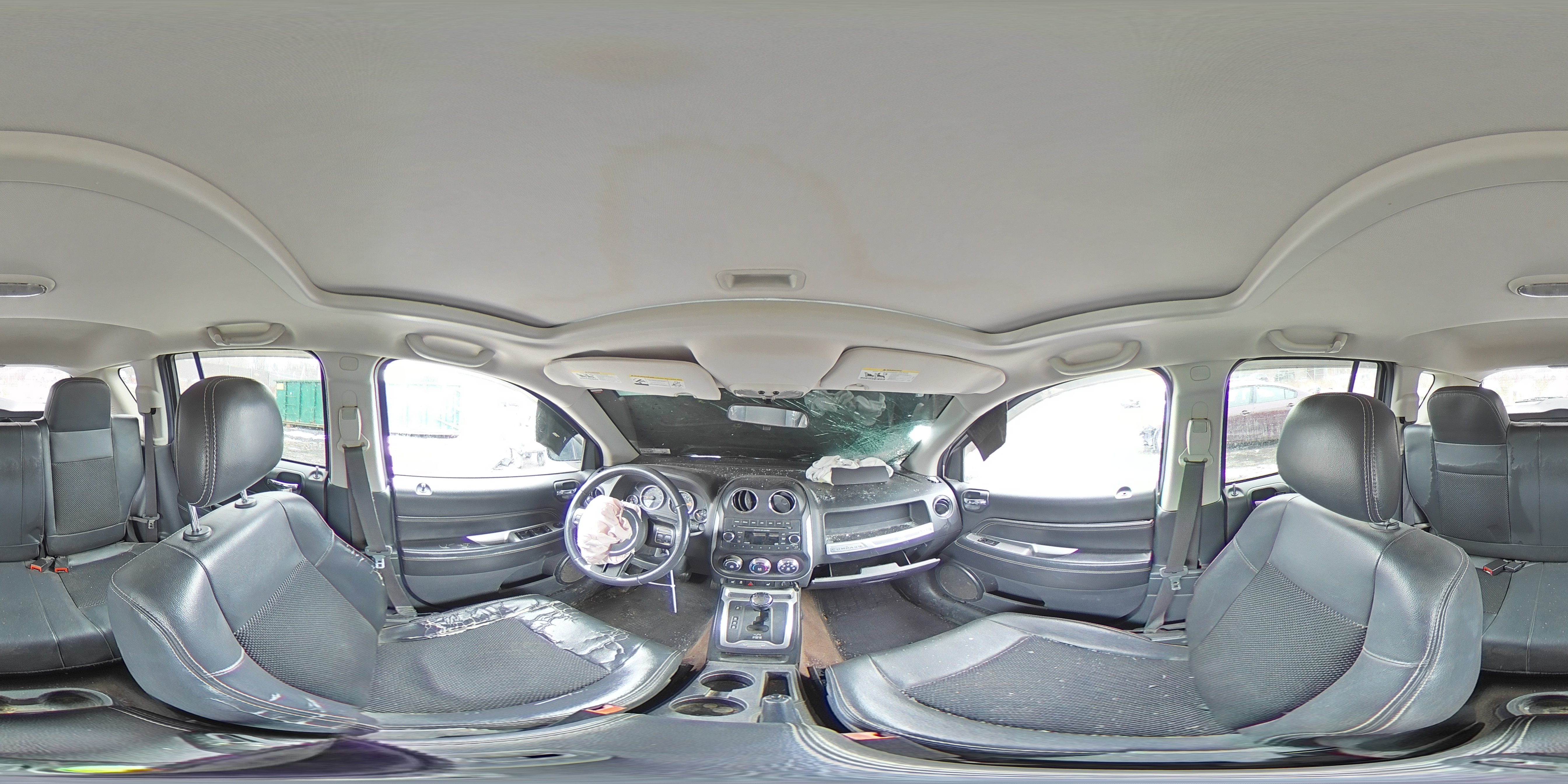 2014 Jeep Compass - Image 14