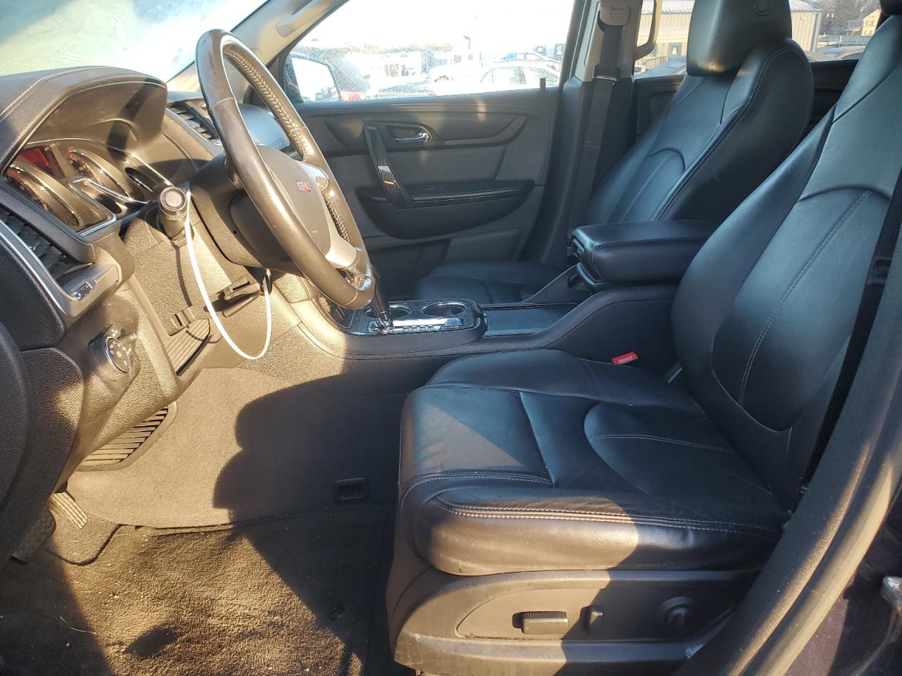 2017 GMC Acadia - Image 7