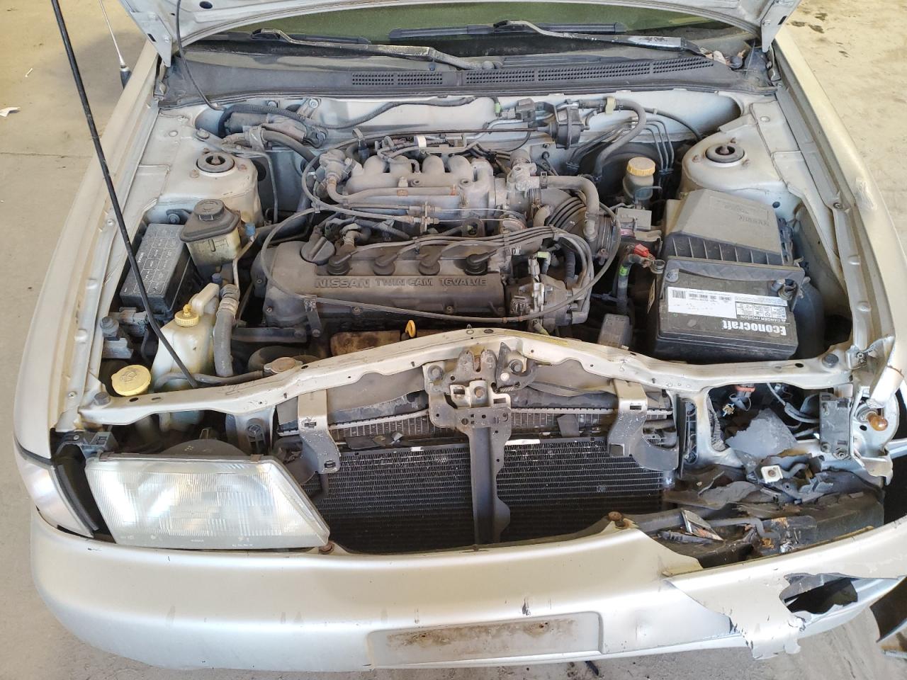 1998 Nissan Sentra - Image 11