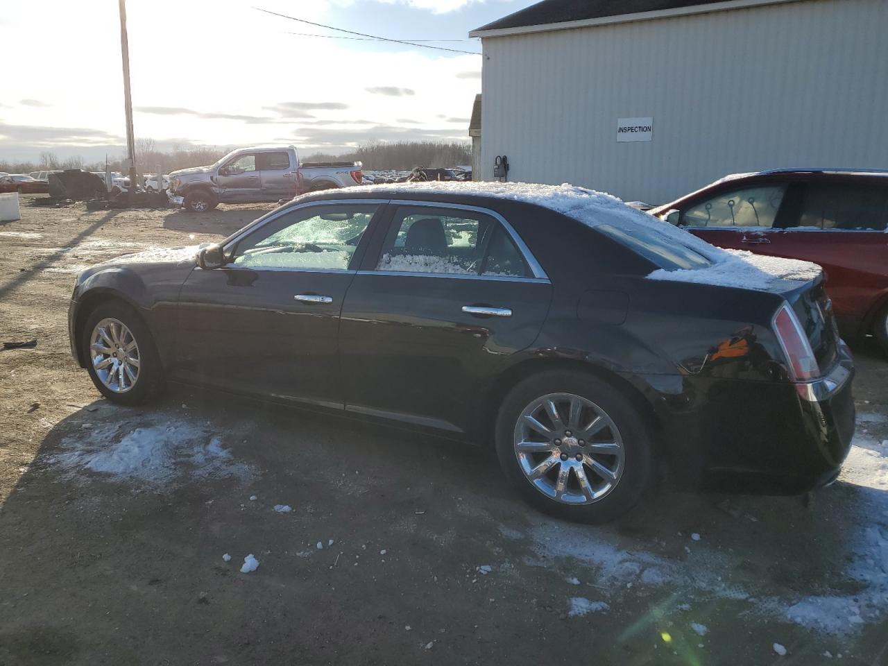 VIN 2C3CCAET9DH518496 2013 CHRYSLER 300 no.2