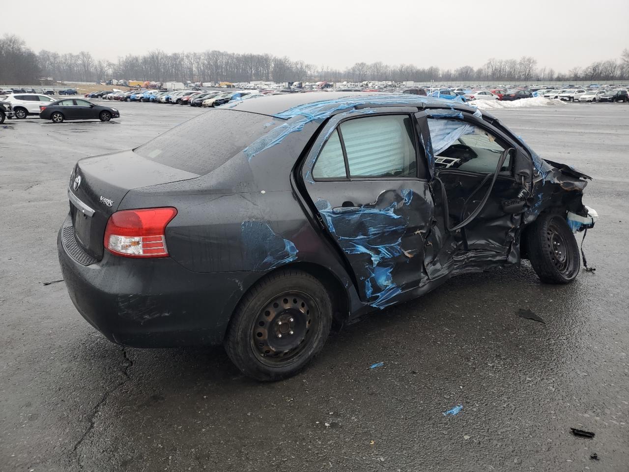 2009 Toyota Yaris - Image 3