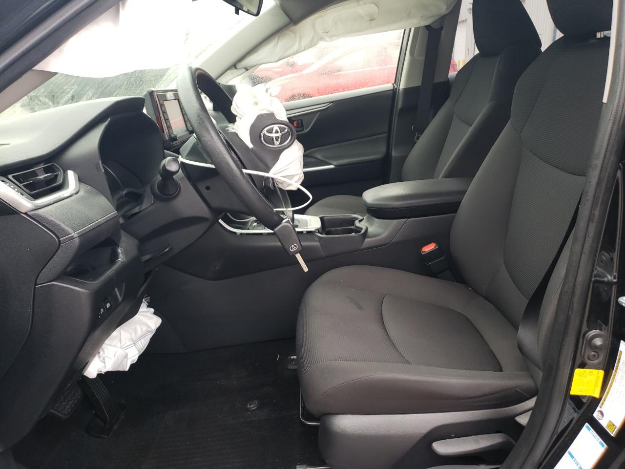 2019 Toyota RAV 4 - Image 7