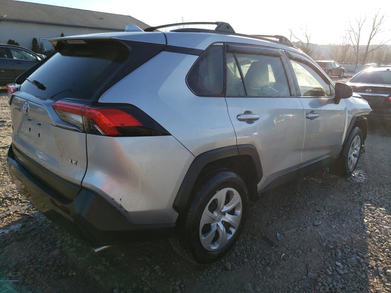2021 Toyota RAV 4 - Image 3