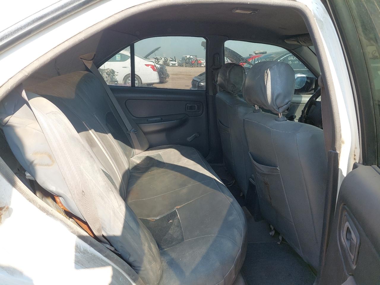 JN1BB41S6YW006875 - 2000 Nissan Sunny - #88568145