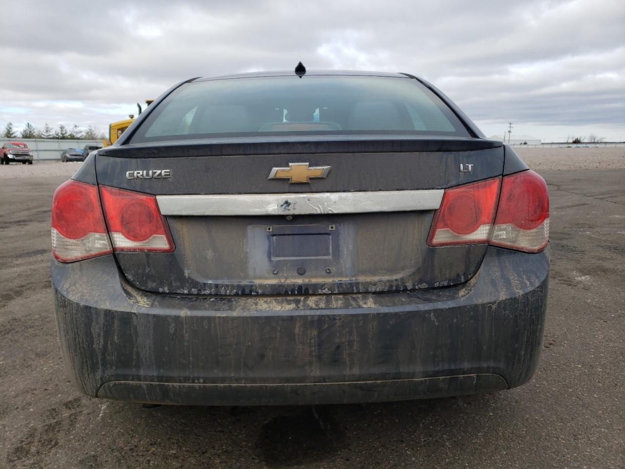 2014 Chevrolet Cruze - Image 6