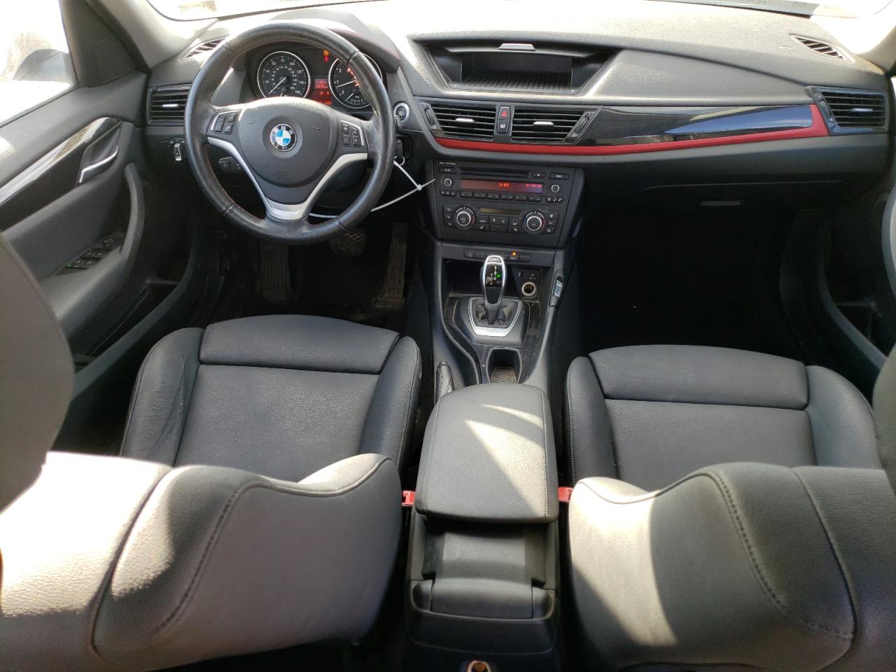 2015 BMW X1 - Image 8