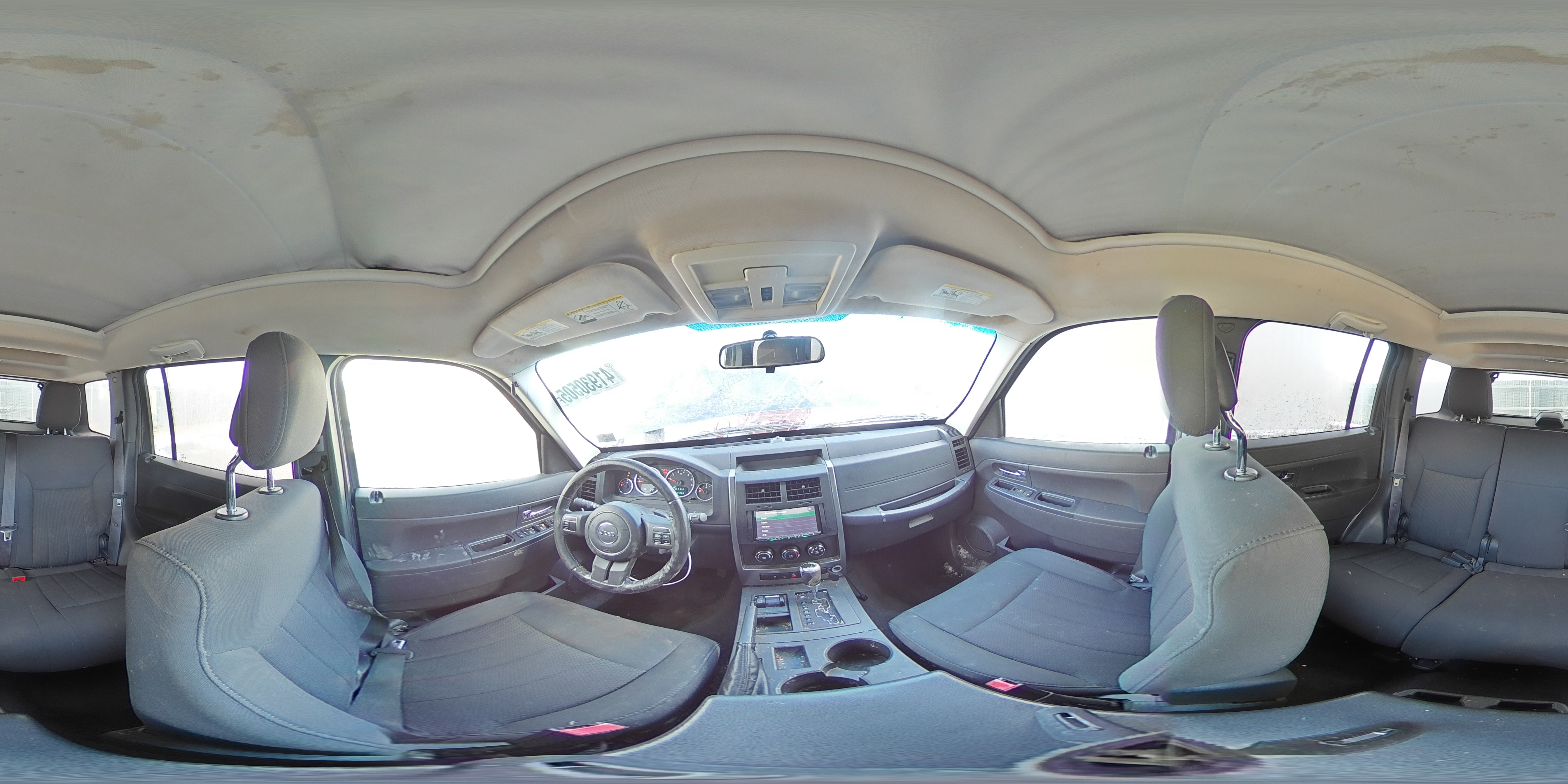 2011 Jeep Liberty (North America) - Image 14