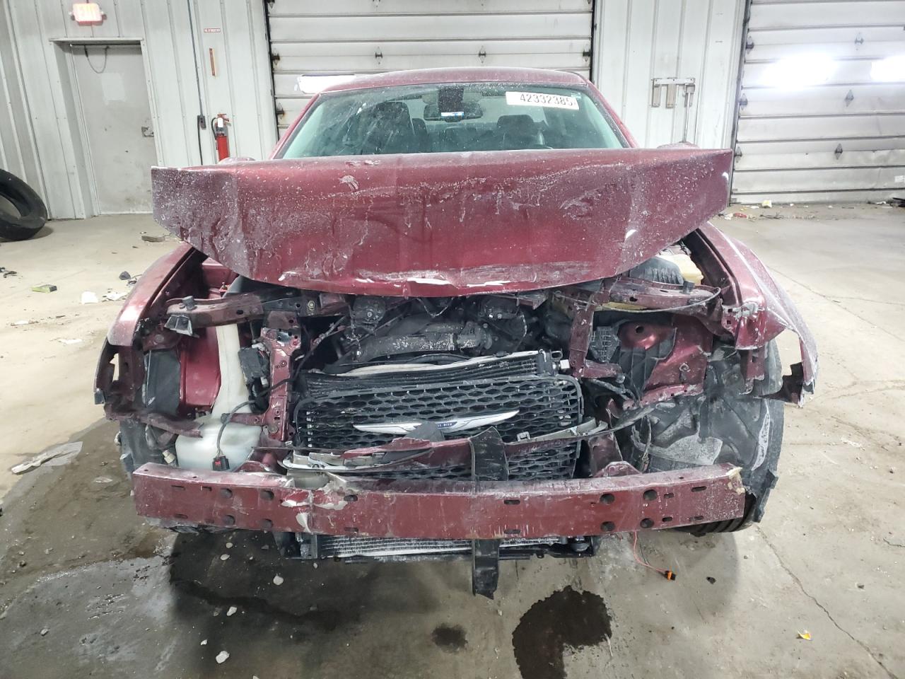 2018 Chrysler 300 - Image 5