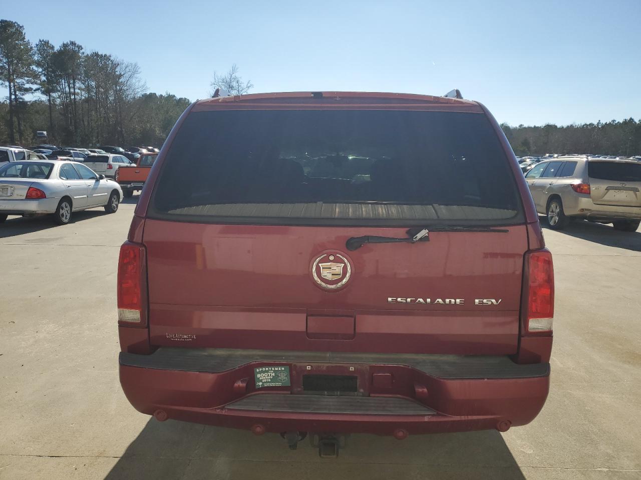 2004 Cadillac Escalade - Image 6