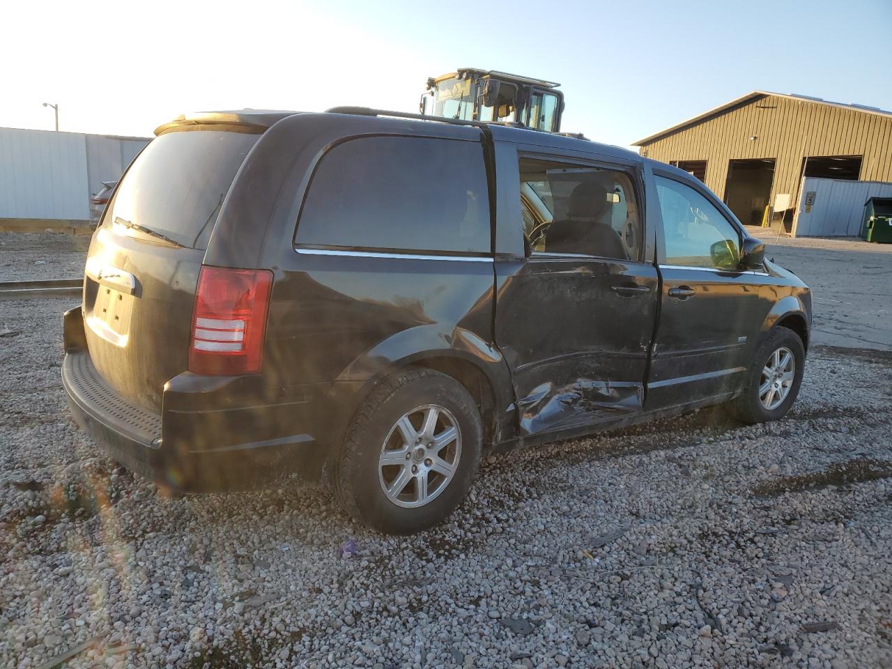2008 Chrysler Town & Country - Image 3