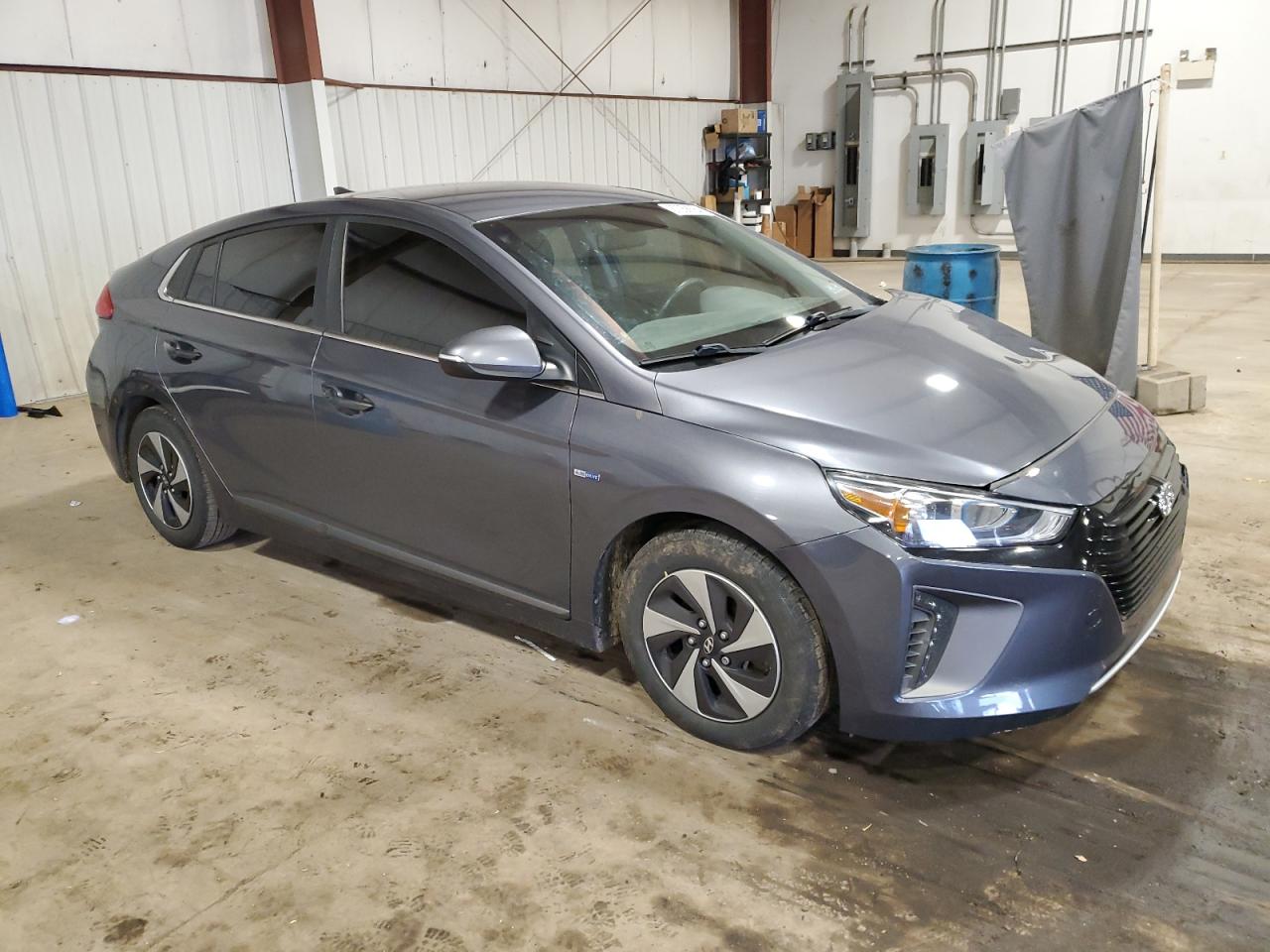 VIN KMHC75LC9JU090766 2018 HYUNDAI IONIQ no.4