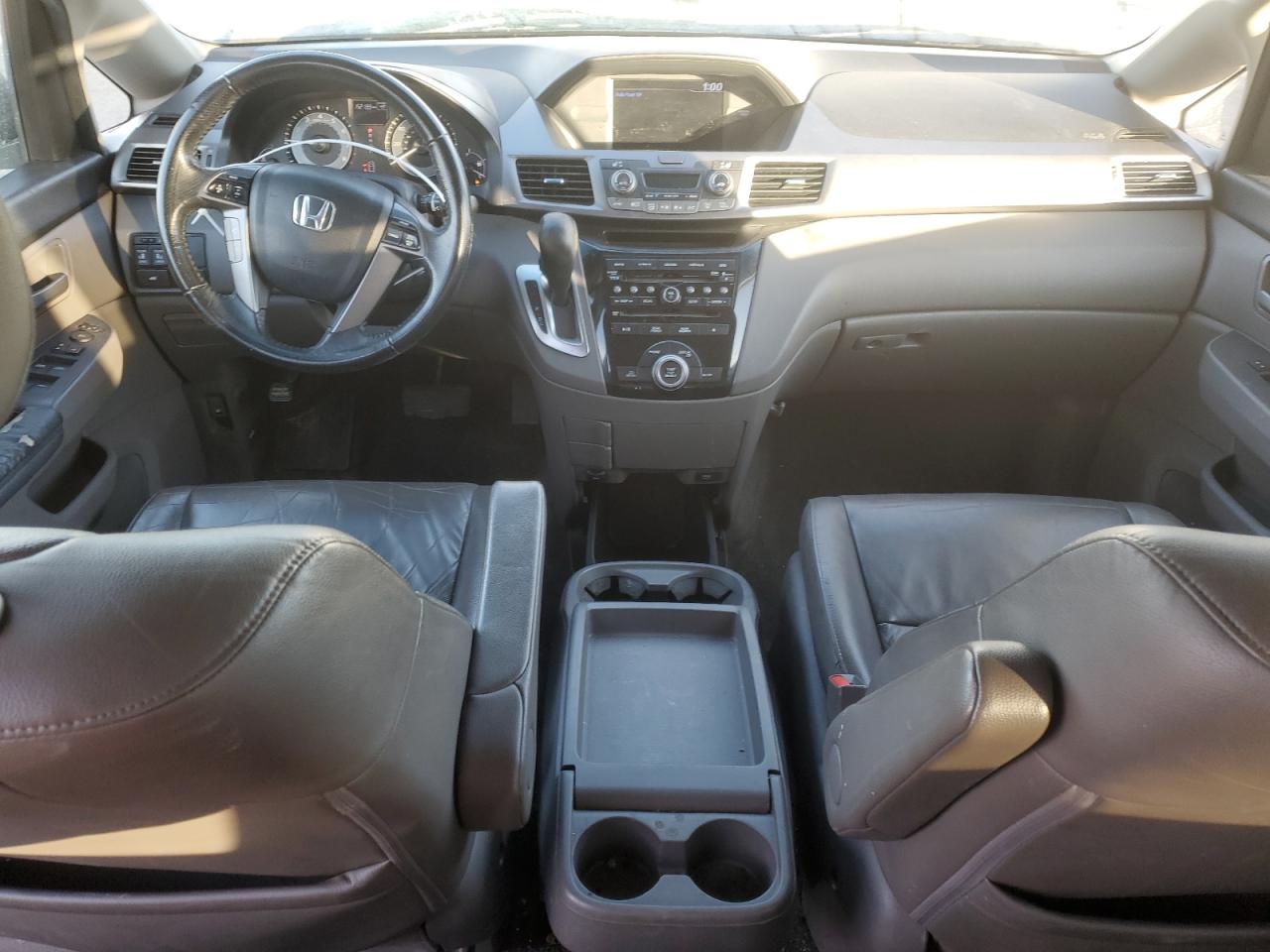 2012 Honda Odyssey - Image 8