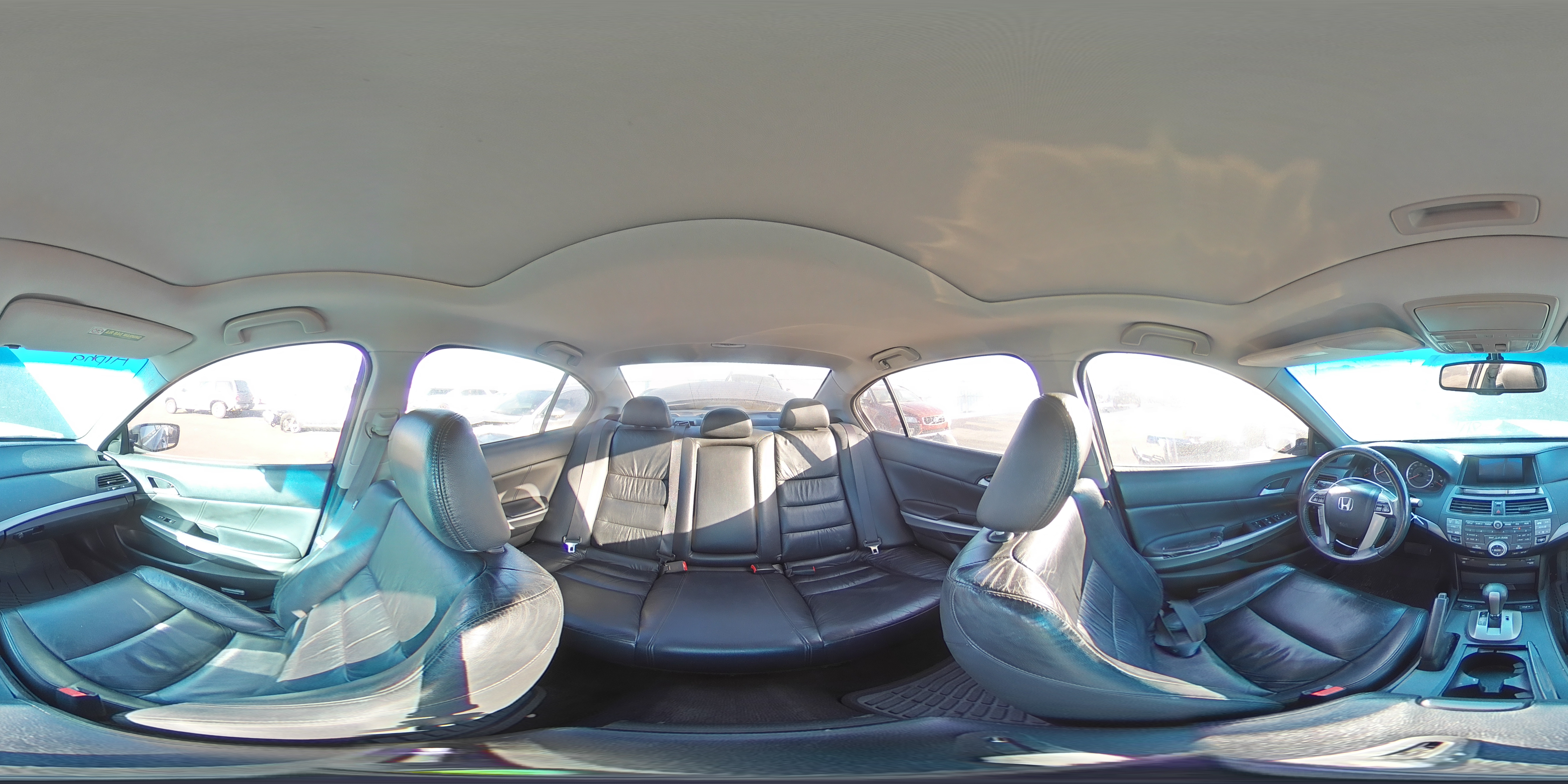 2010 Honda Accord - Image 12
