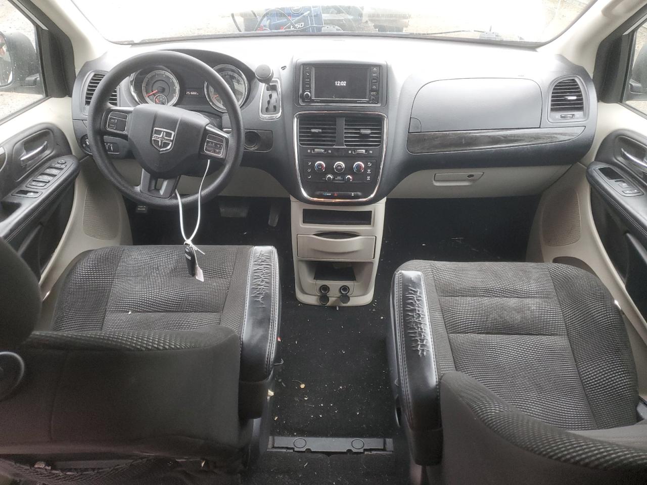 2020 Dodge Caravan - Image 8