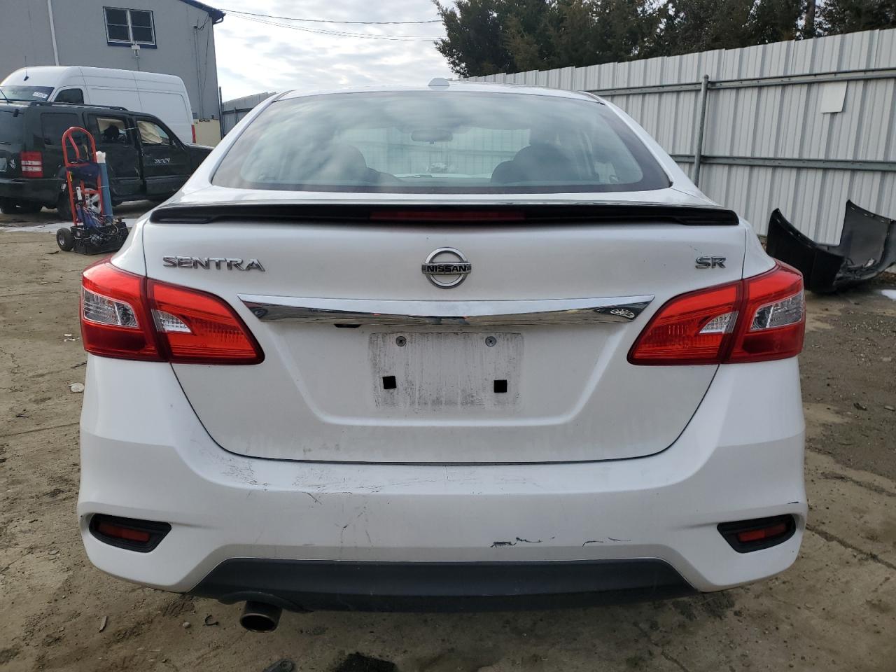 2017 Nissan Sentra - Image 6