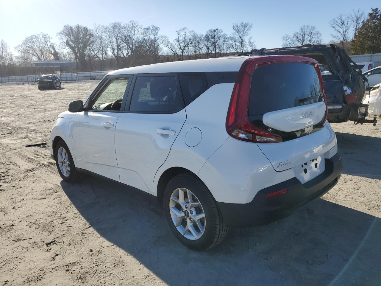 2022 Kia Soul - Image 2