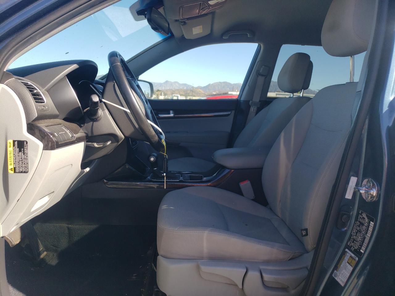 2014 Kia Sorento - Image 7