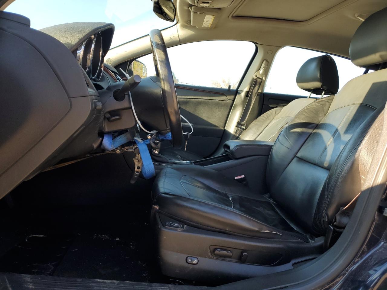 2011 Chevrolet Malibu - Image 7