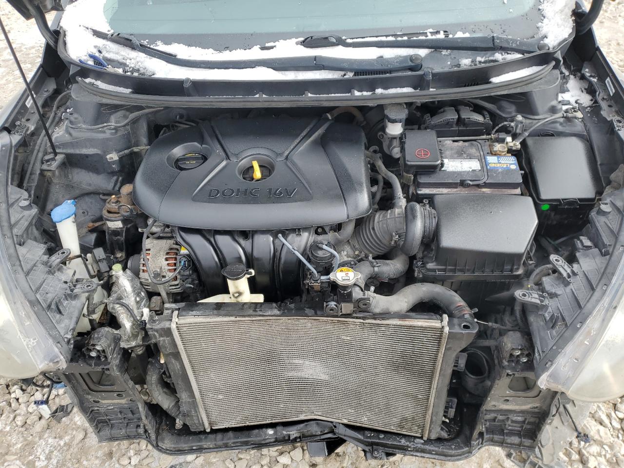 2013 Hyundai Elantra - Image 13