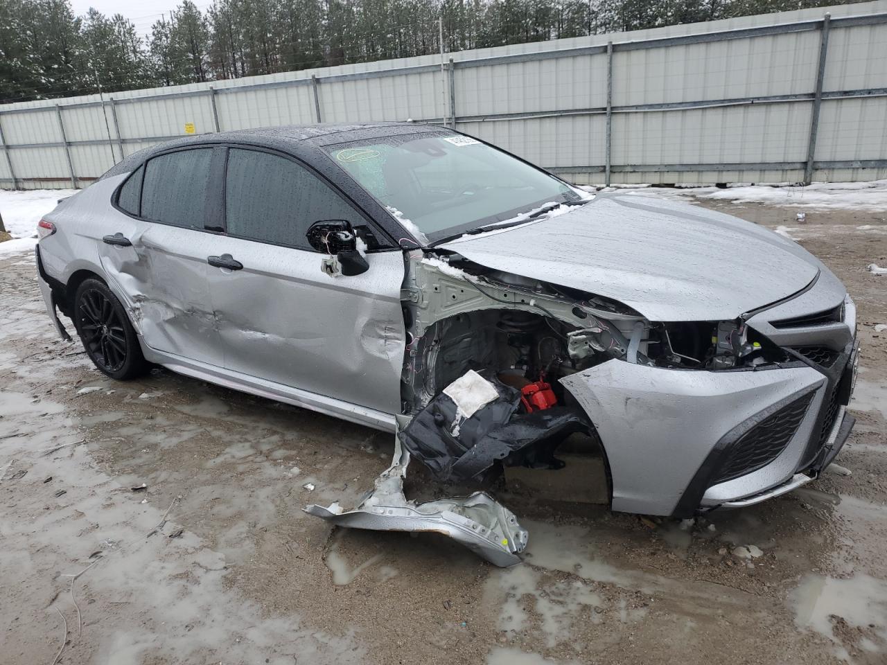 2022 Toyota Camry - Image 4